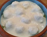 Glutén- és laktózmentes tejfölben sült túrógombóc recept fázis 3 fotója