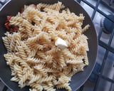 Foto del paso 4 de la receta: Pasta con ajo y chile serrano