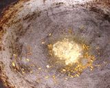 A picture of step 1 of Vermicelli upma.