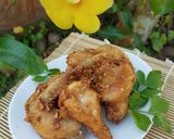 Foto langkah ke 5 dari resep Ayam Goreng Bawang Putih (Garlic Chicken).