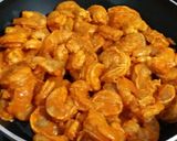 A picture of step 3 of Spicy Prawns Pickle.