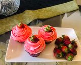 A picture of step 4 of Strawberry Cupcakes.