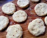 Szirnyiki (orosz túrófánk) recept fázis 2 fotója