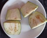 তেল ঝাল বেগুন(tei jhal begun recipe in bengali) রেসিপির ধাপ 1 ছবি