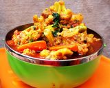 আলু গাজর ফুলকপির তরকারি (alu gajor phulkopir torkari recipe in bengali) রেসিপি ধাপ - 7 ছবি