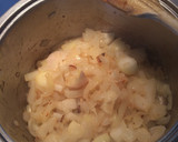 Foto del paso 1 de la receta: Súper Sopa de cebolla con tomillo 🌿