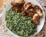 Bulgur spenóttal, és vajban sült csirkemell szeletekkel recept fázis 3 fotója