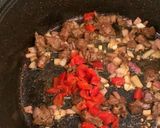 A picture of step 4 of Simple beef sauce.