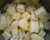Foto langkah ke 1 dari resep Tumis Kulit Sapi (Cecek) dan Putih Telur.