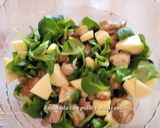 Foto del paso 5 de la receta Ensalada de canónigos, manzana, frutos secos y pollo con mostaza y miel 😋