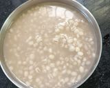 A picture of step 1 of Ginger carrot soup.