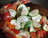 Foto langkah ke 2 dari resep Tumis Cucut Terong Cabe Bawang.