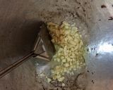 Foto langkah ke 4 dari resep Mie goreng jawa ala rumahan.
