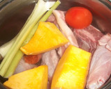 Foto del paso 1 de la receta: Mojete de calabaza y tomate del cocido murciano
