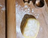Foto del passaggio 3 della ricetta Frollini con gocce di cioccolato