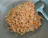 Foto langkah ke 4 dari resep Bakcang (isian : ebi) 1/4.