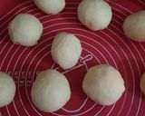 Foto langkah ke 5 dari resep Mini Pizza.