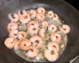 Foto del paso 2 de la receta: Espaguetis del Mar y de la Tierra