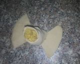 A picture of step 3 of Chicken Rose roll.