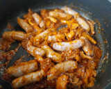 Foto del paso 4 de la receta: Fideos a la cazuela y fessolets con salchichas y rebozuelos