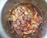 A picture of step 3 of Instant Noodle Salad.