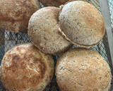 Foto del paso 1 de la receta: Arepas de yuca con harina de linaza! Rellenas de guiso de pescado 😍♥️♥️