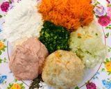 Hình bước làm 1 của món Bánh ba loại củ và giò sống