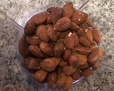Foto del paso 2 de la receta: Mantequilla de almendras o pasta de almendras fácil sin manteca