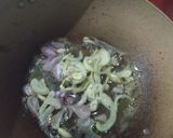 Foto langkah ke 3 dari resep Mie Goreng Nyemek Sayur.
