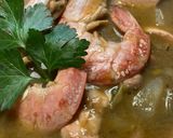 Foto del paso 18 de la receta: Bullabesa de salmón y gambones, con verduras del hortet