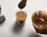 Foto langkah ke 3 dari resep Dalgona coffee.