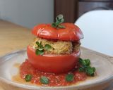 Une image de l'étape 5 de 🍅Tomate farcie à l'émincé blé et soja sauce tomate maison.