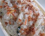 Foto langkah ke 3 dari resep Bihun Goreng Putih Tanpa Kecap Manis.