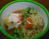 Foto langkah ke 4 dari resep MIE REBUS BERGIZI,enak dan simpel.