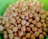 Foto del paso 1 de la receta: Garbanzos fritos con verduras