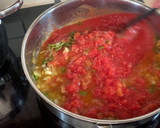 Foto del paso 5 de la receta: Contramuslos de pollo con salsa de tomate casera
