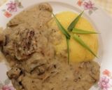 Pas rețetă Ciulama de ciuperci champignon cu mămăligă 4 fotografie