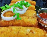 गार्लिक पोटैटो रोल्स (Garlic potato rolls recipe in Hindi) रेसिपी चरण 5 फोटो
