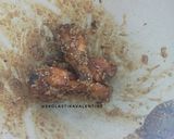 Foto langkah ke 6 dari resep Simple Caramelized Honey Garlic Drumstick.