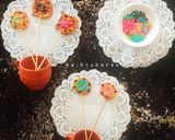 A picture of step 5 of Dalgona Candy with Sugar Toppings.