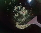 Foto langkah ke 1 dari resep Mie Rebus Kuah Susu.