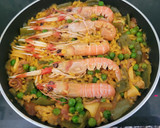 Foto del paso 4 de la receta: Paella muy sencilla de aprovechamiento en honor a las amas de casa