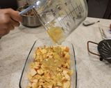 A picture of step 8 of Apple crumble.