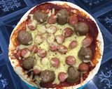 Gambar langkah 5 resipi Simple pizza.