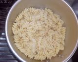 Foto langkah ke 1 dari resep Fusilli Carbonara.