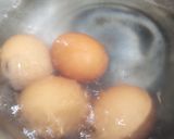 Foto langkah ke 1 dari resep Coleslaw dengan Sosis dan Telur.