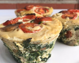 Foto del paso 9 de la receta: Muffins salados espinaca y champiñón con cherrys