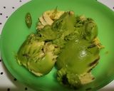 Foto del paso 1 de la receta: Barritas tostadas o sin tostar con aguacate, tomate y longaniza