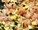 Színes nyári csirketál recept fázis 6 fotója