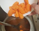 A picture of step 6 of Vietnamese beef stew (Bo Kho).